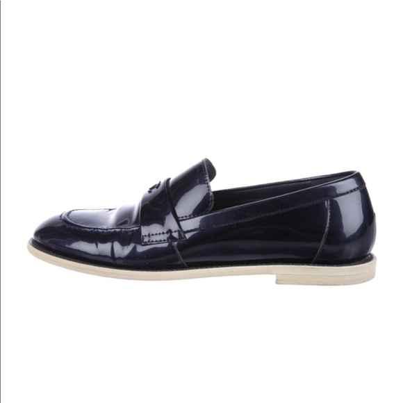 Chanel Patent Navy Blue Loafers Size 35 - Picture 2 of 4